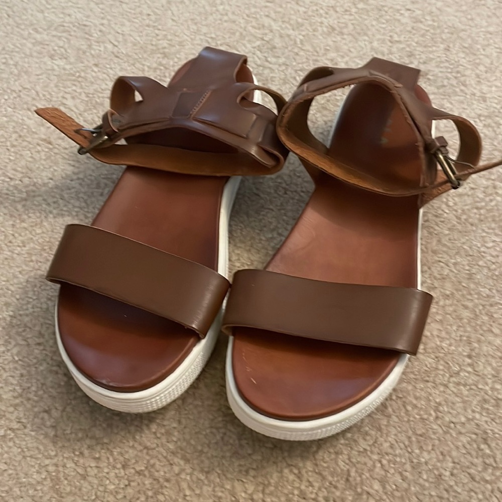 Mia strapped sandals